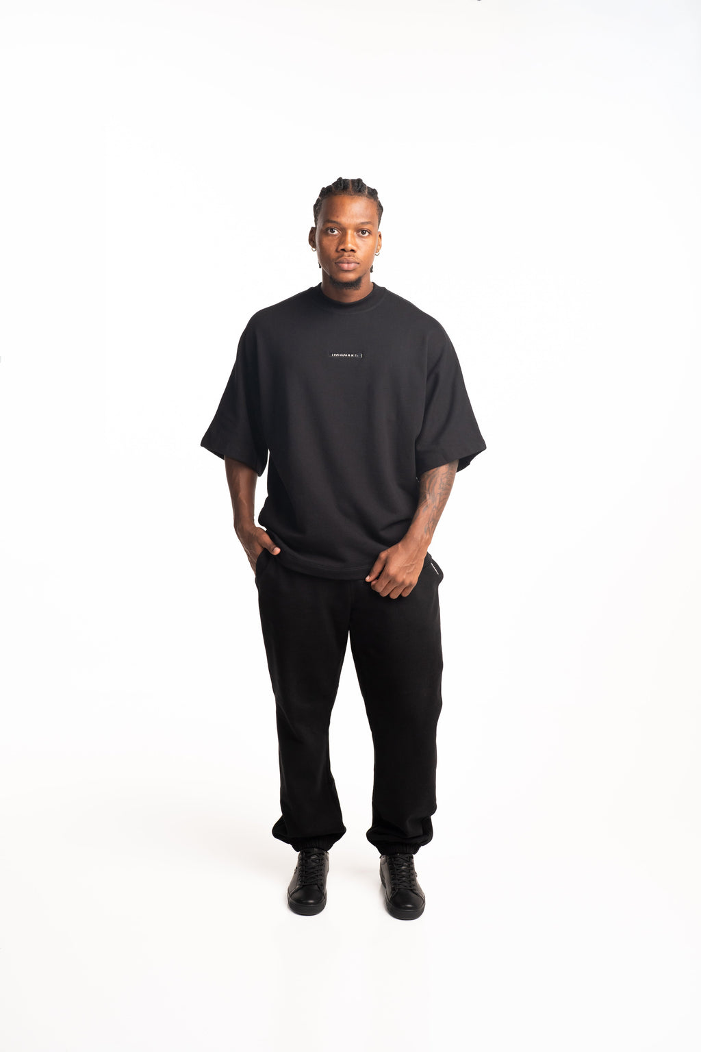 Hydraulics Steel Badge Jogger Black |