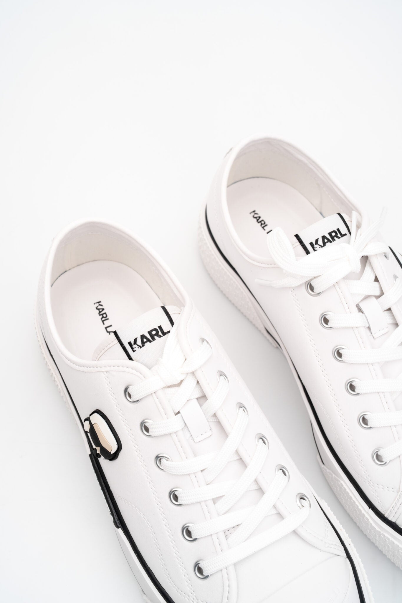 Karl Lagerfeld Ladies Kampus Max NFT Twin Patch Lo White Lthr KL60425T 011