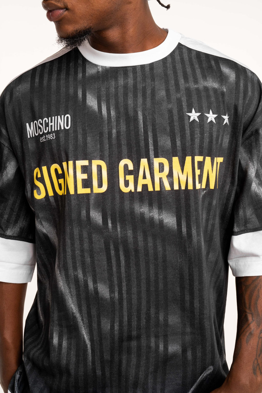 Moschino Men's T Shirt | A0701-241-2888