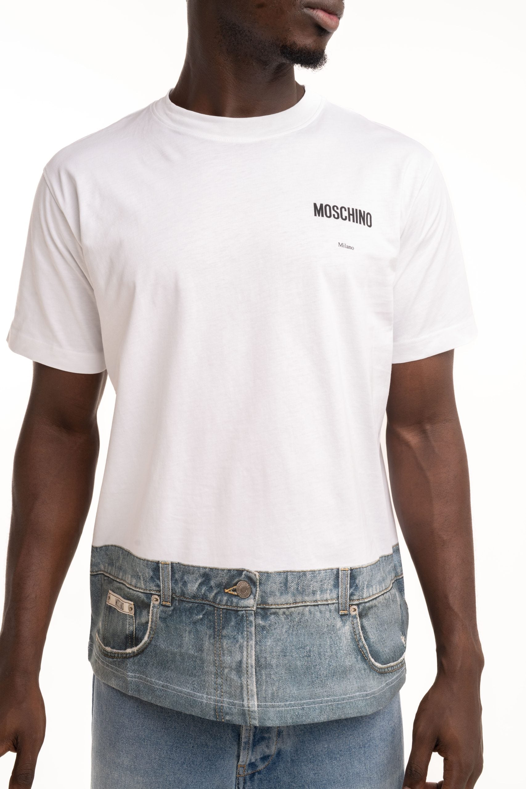 Moschino Men's T Shirt | A0704-241-1001