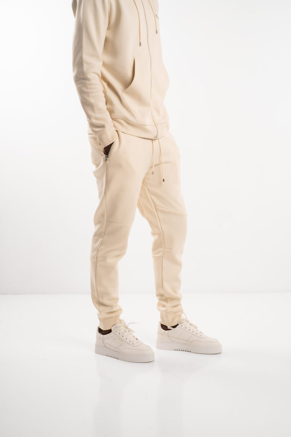 (Core) BALR Q Series Regular Fit Jogger| B1411.1106-White Swan