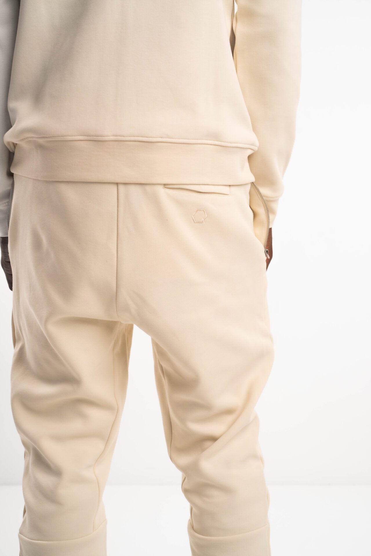 (Core) BALR Q Series Regular Fit Jogger| B1411.1106-White Swan