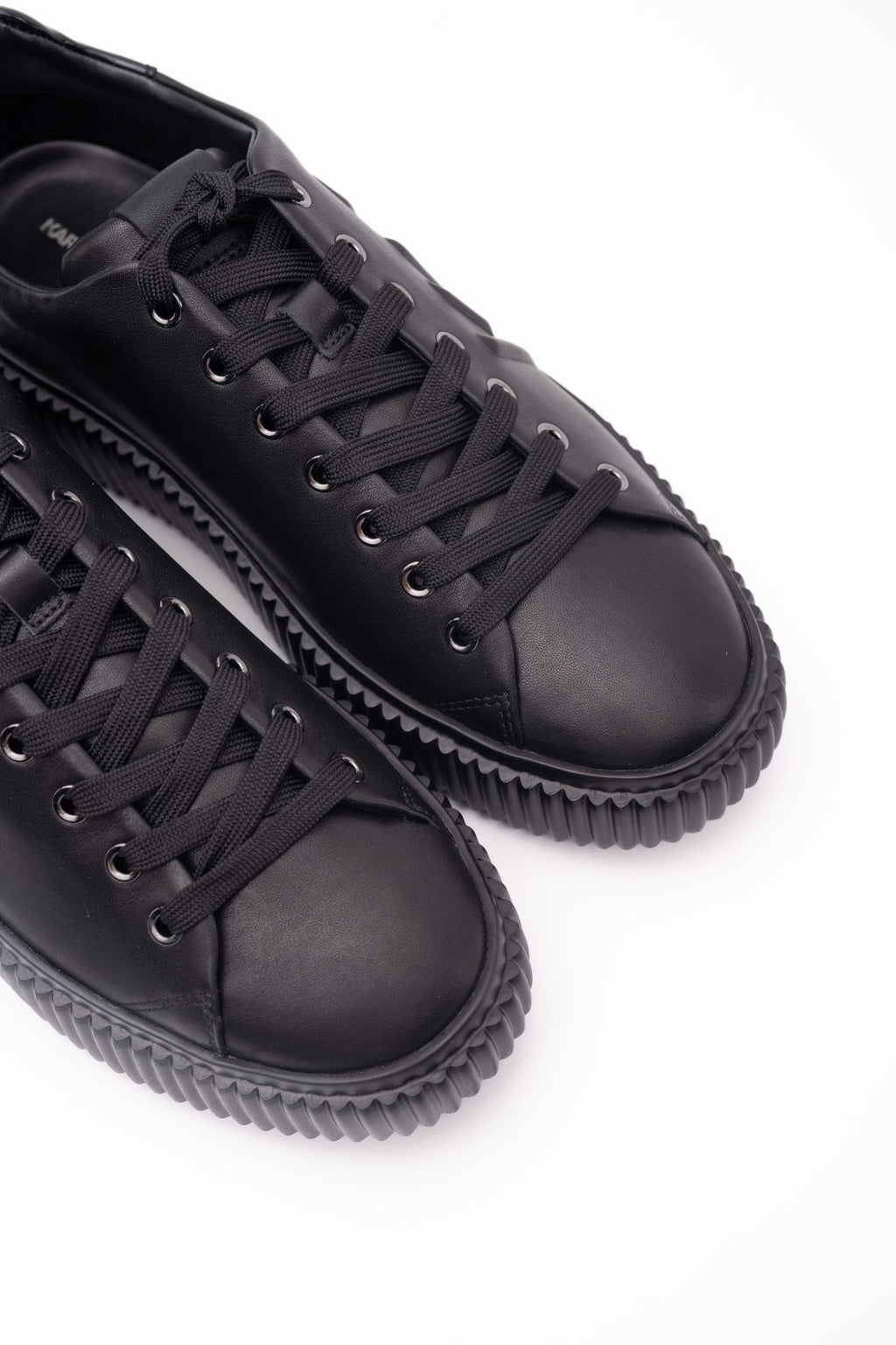 Karl Lagerfeld Men's Kaprika Geometrikarl Logo Black Lthr | KL24225-000