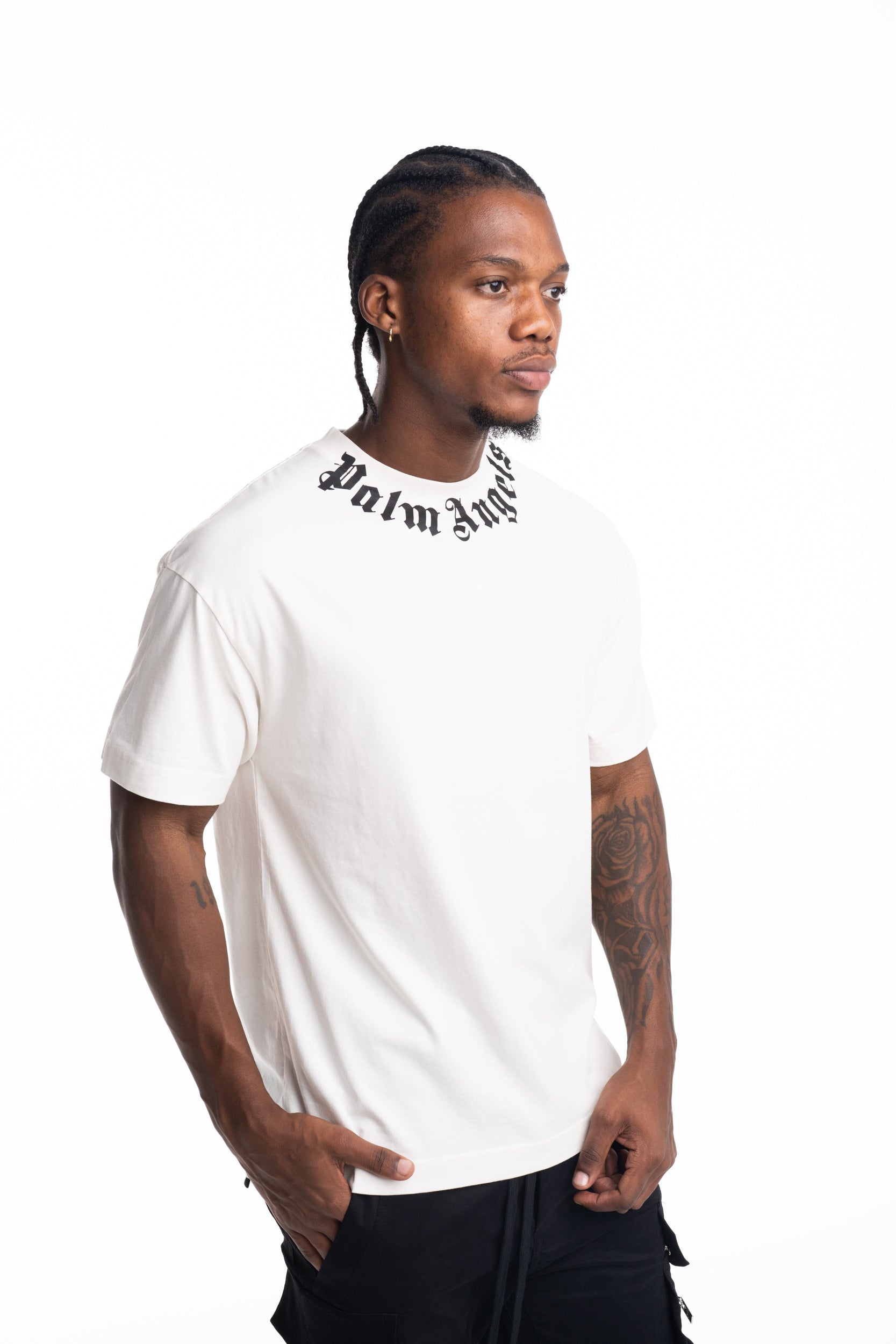 (Core) Palm Angels Men's Neck Logo Regular Tee | PMAA109S26JER008-0310