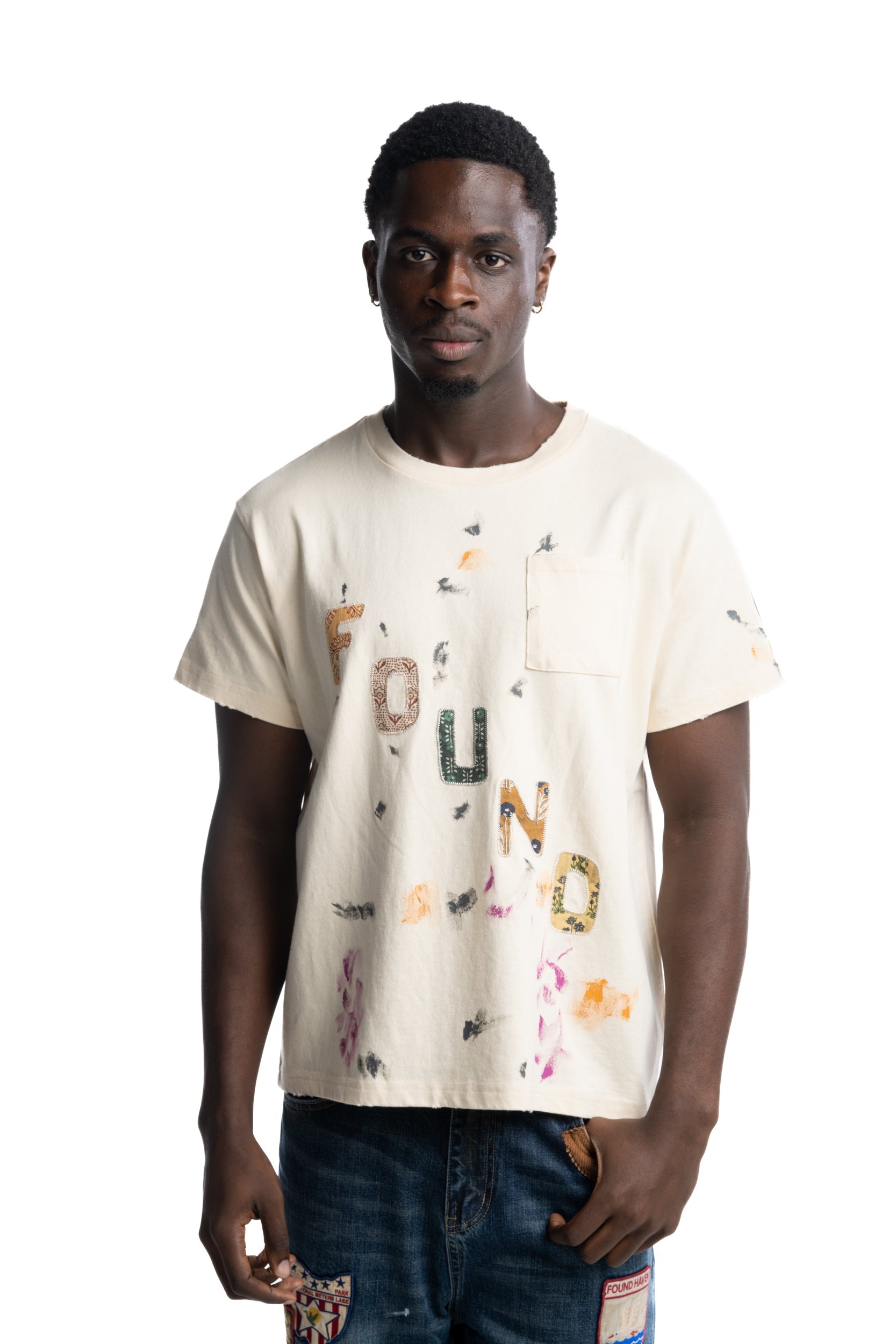 Found Men's Tapestry Logo Paint Tee Washed Off White | FOSS26TT16012-6368
