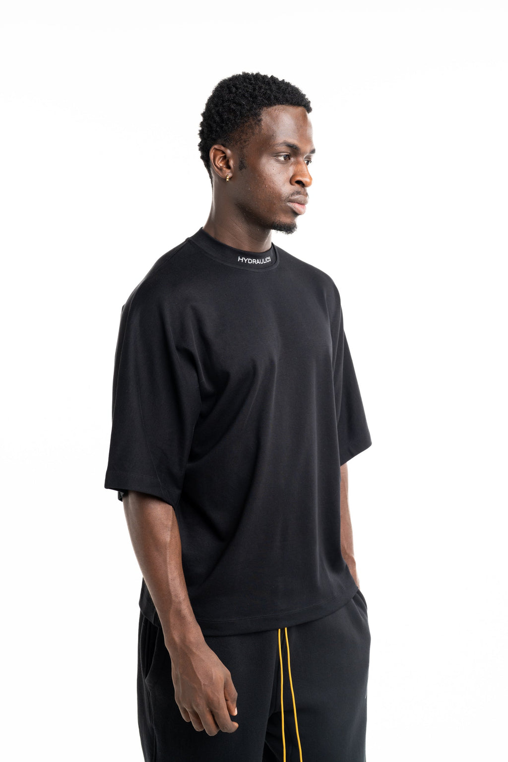 Hydraulics Men's We Are The Pioneers Co-ordinates Super Oversized T Shirt Black |