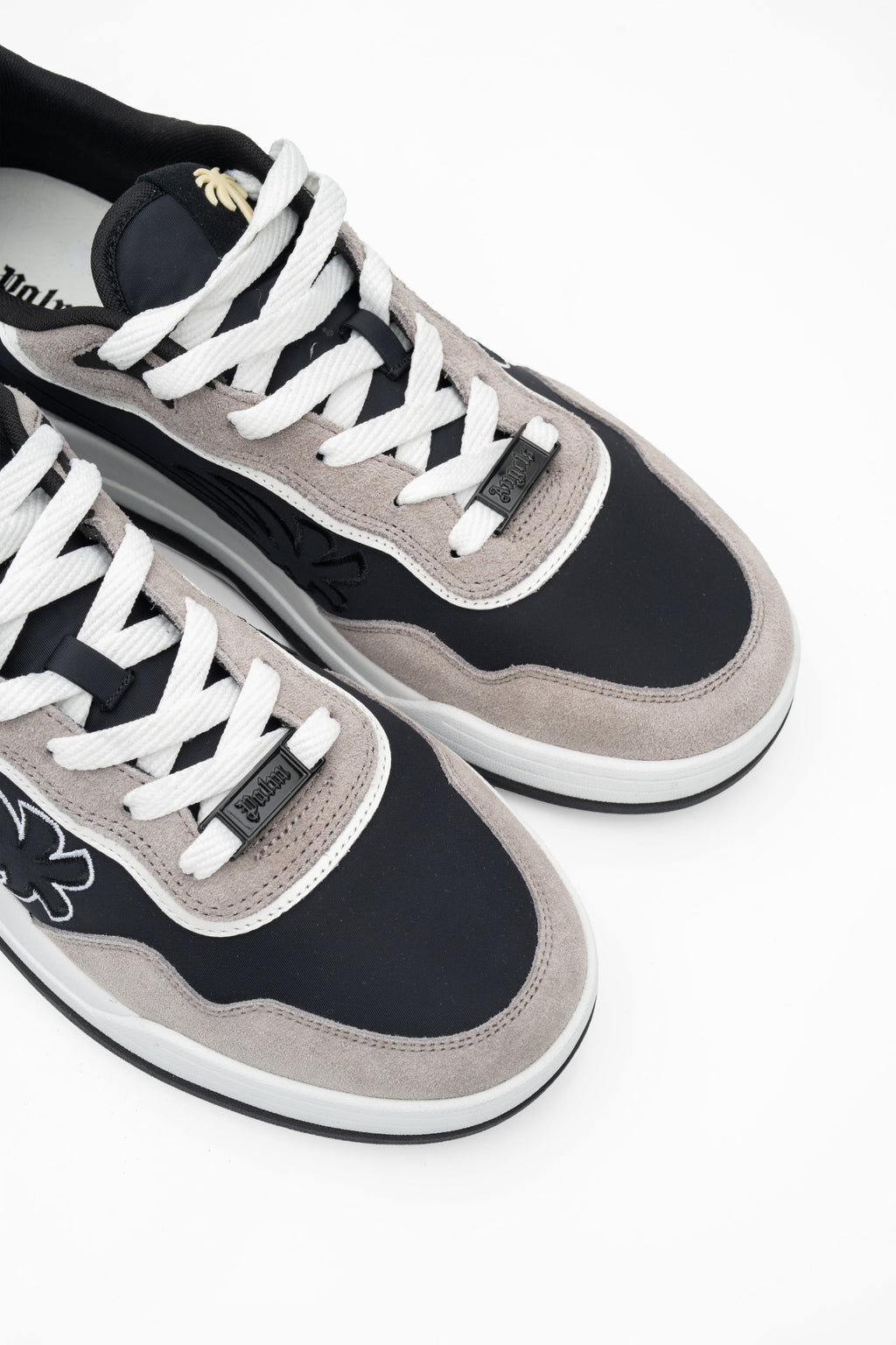 Palm Angels Men's Palm Tennis Sneakers | PMIA10VS26LEA002-1007
