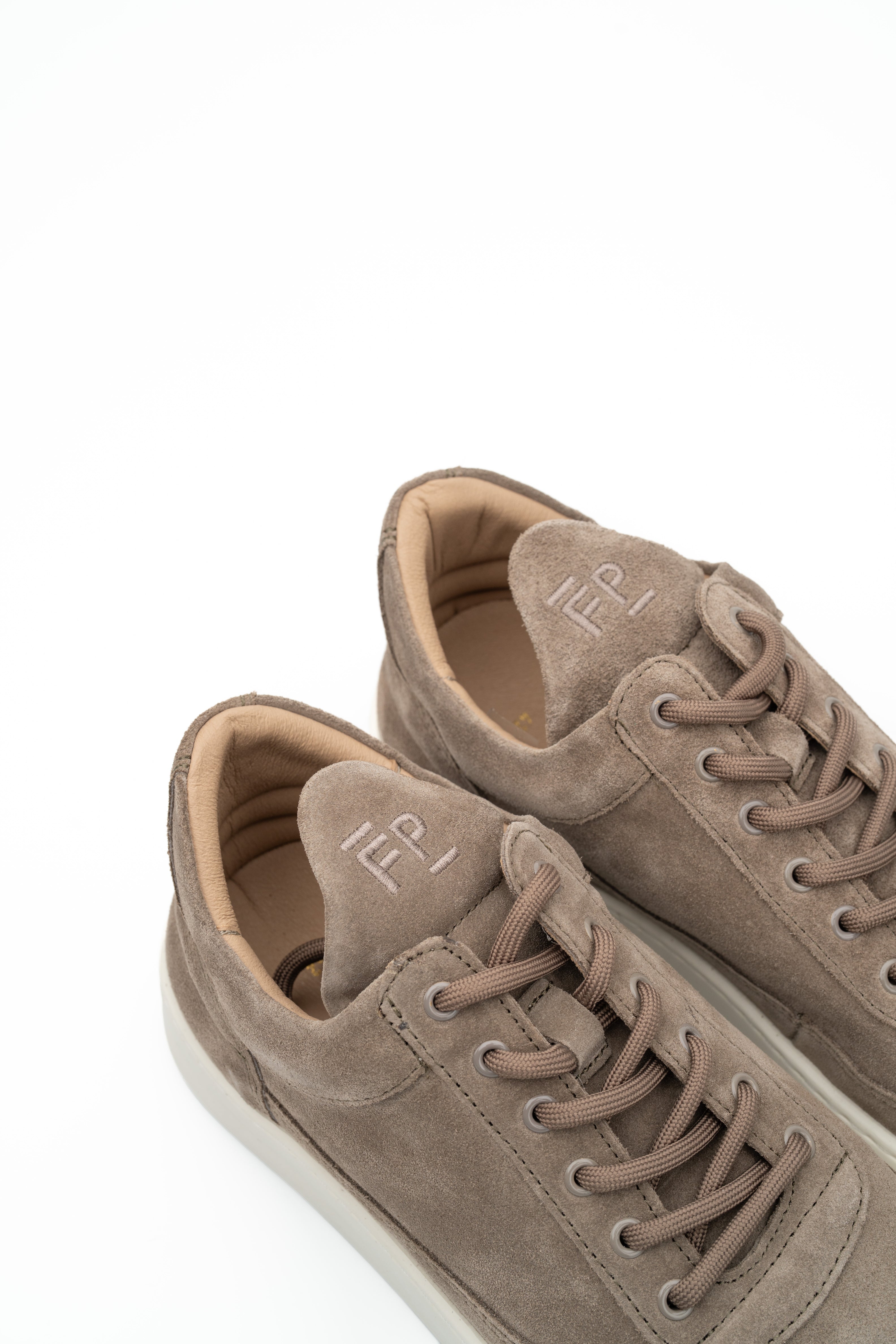 Filling Pieces Men's Low Top Suede Organic Earth | 122410300188-228