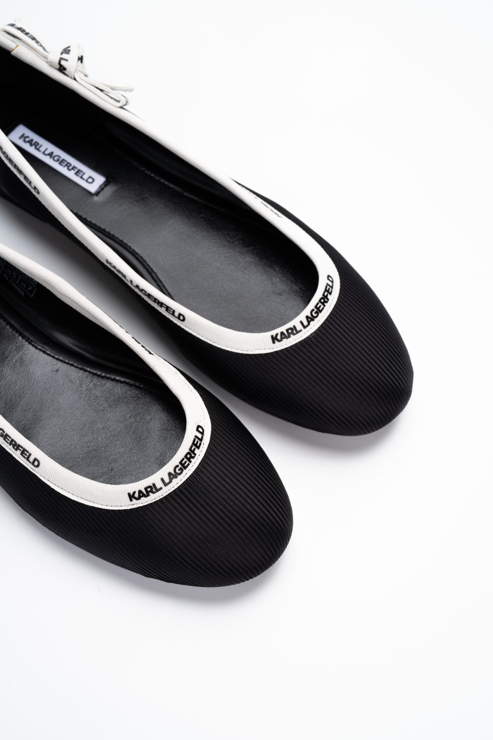 Karl Lagerfeld Ladies Karo Ribbon Collar Pump Black Nylon Textile | KL40129-H00
