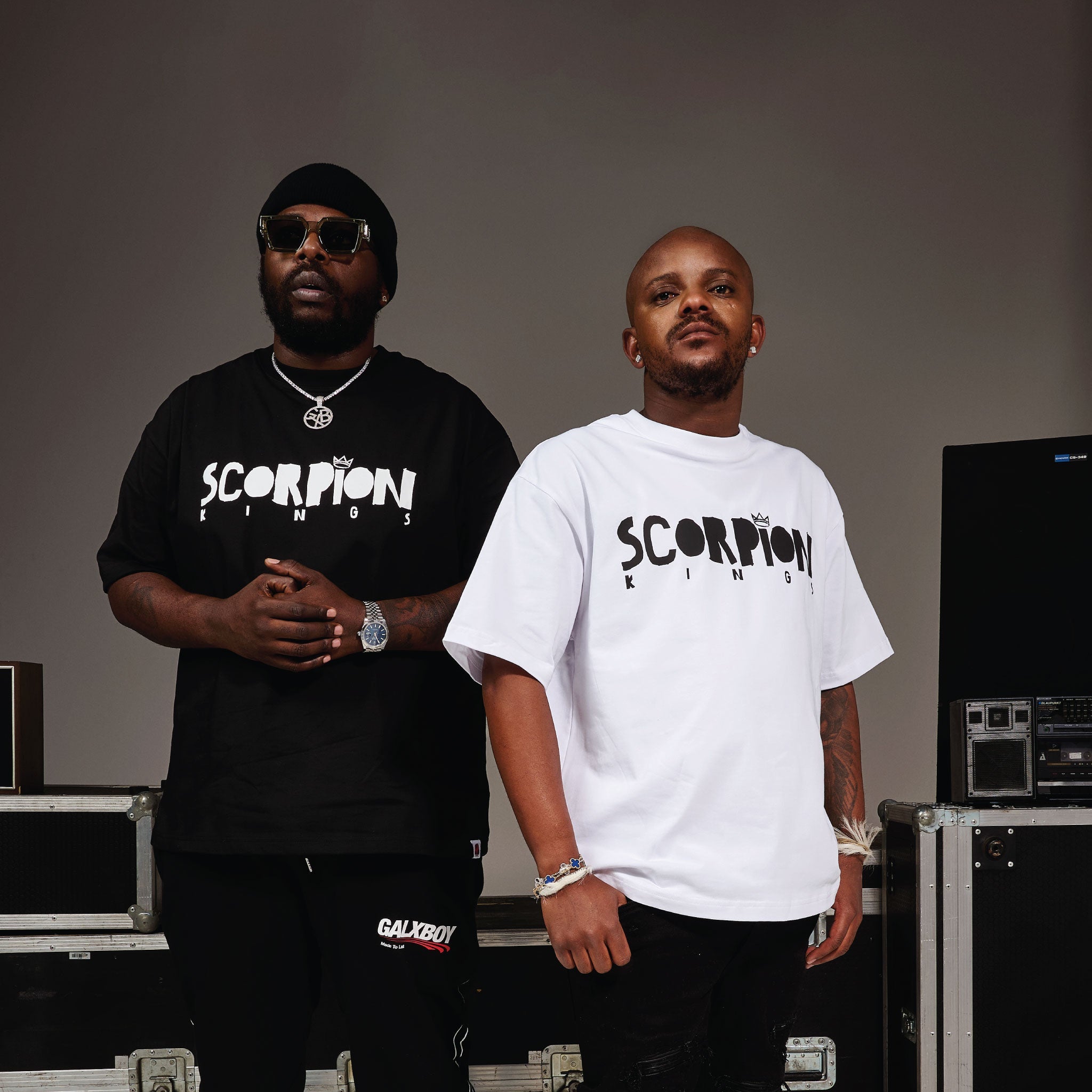 SK SCRIPT T-SHIRT