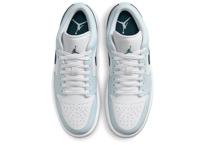 Air Jordan 1 Low Aura Squadron Blue