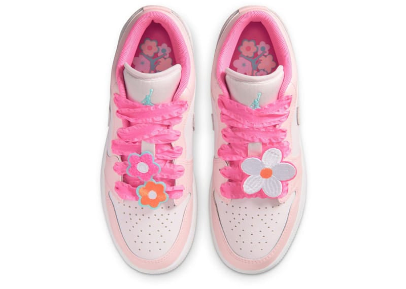 Air Jordan 1 Low SE Pink Bloom (GS)