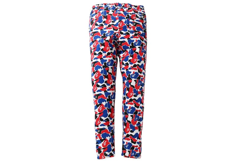 BAPE London City Exclusive Camo Shark Sweatpants Multicolor