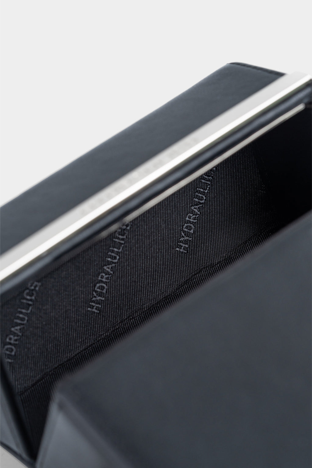 Hydraulics Box Bag |