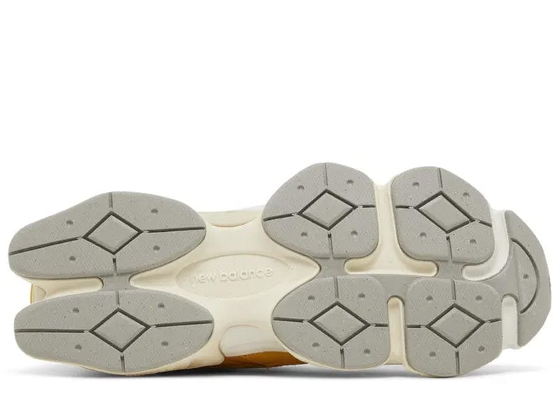 New Balance 9060 Varsity Gold