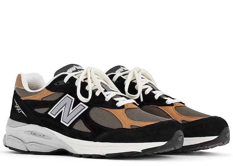 New Balance 990v3 MiUSA Black Tan