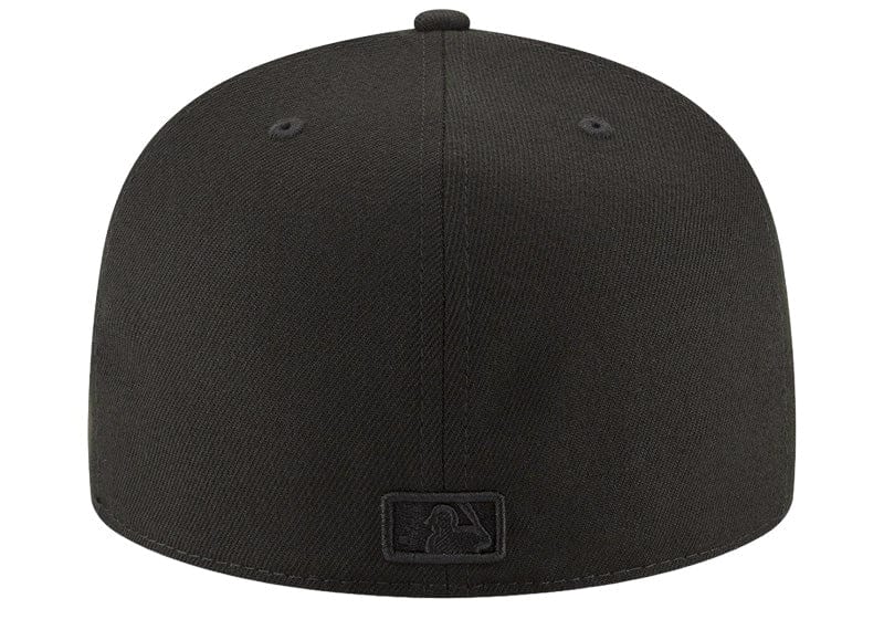 New Era Atlanta Braves Blackout Basic 59FIFTY Fitted Hat Black 7 1/4