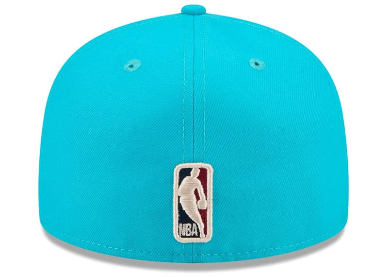 New Era Charlotte Hornets 1988-2002 Hardwood Classics 59FIFTY Fitted Hat Teal 7 3/4