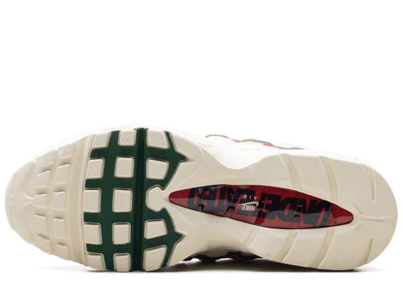 Nike Air Max 95 SP Undefeated Sail