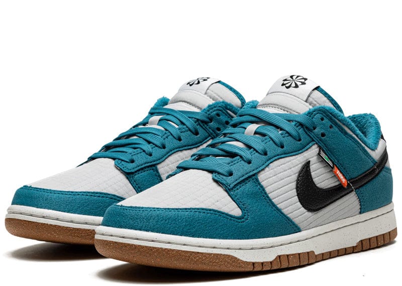 Nike Dunk Low SE Next Nature Rift Blue