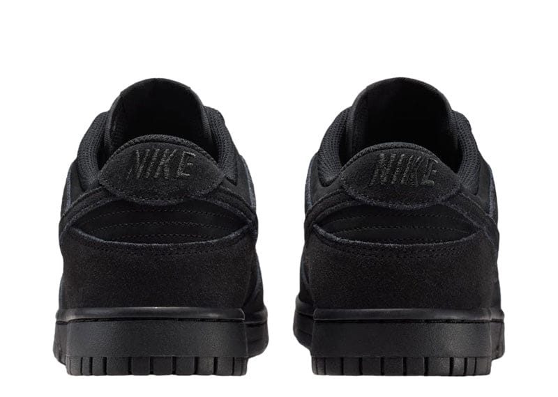Nike Dunk Low SE Triple Black