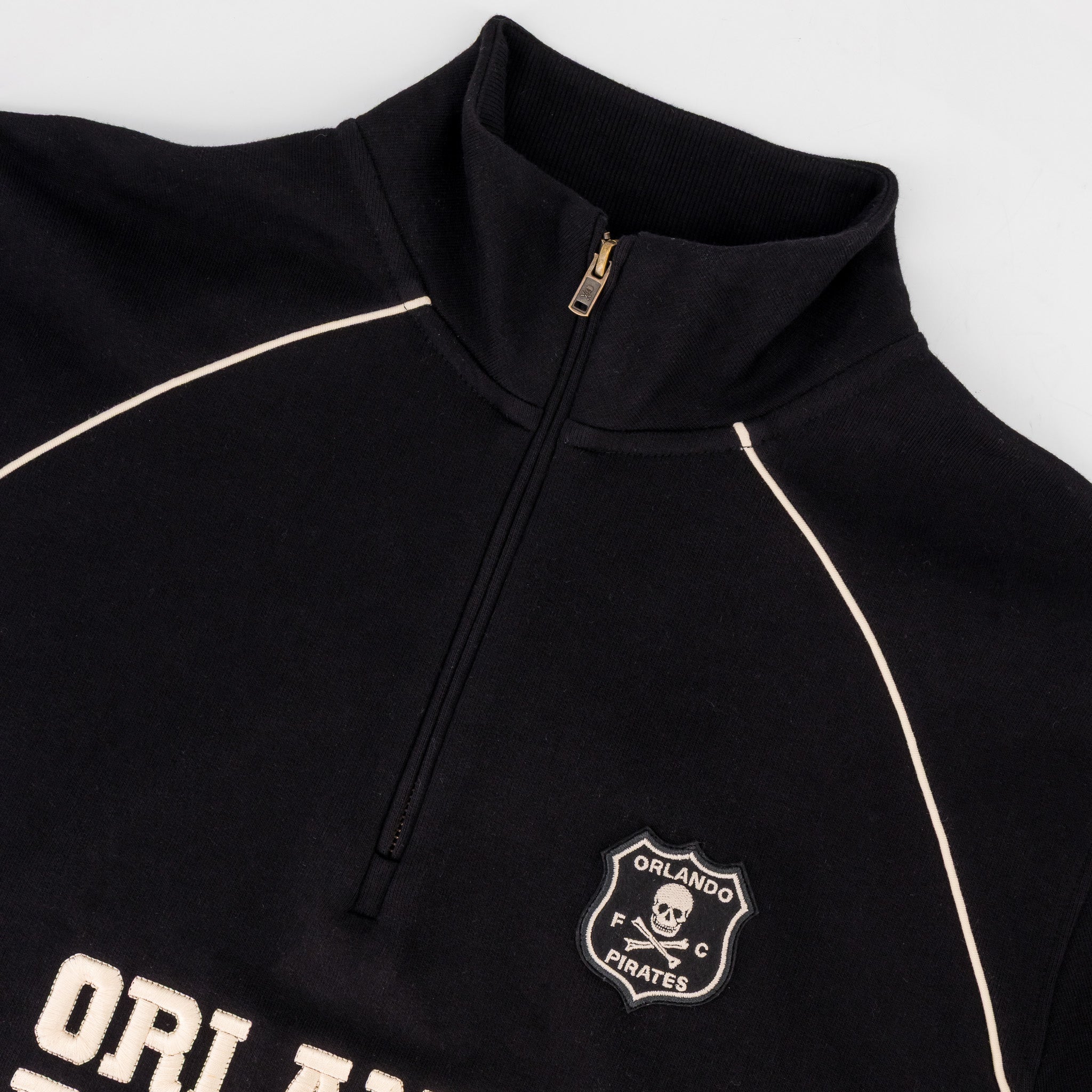 Orlando Pirates Piped Quarter Zip Sweat-black